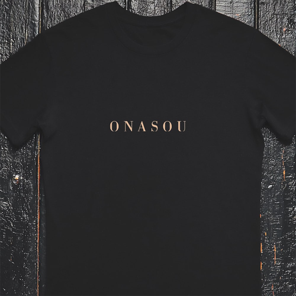 O na sou - Black tee